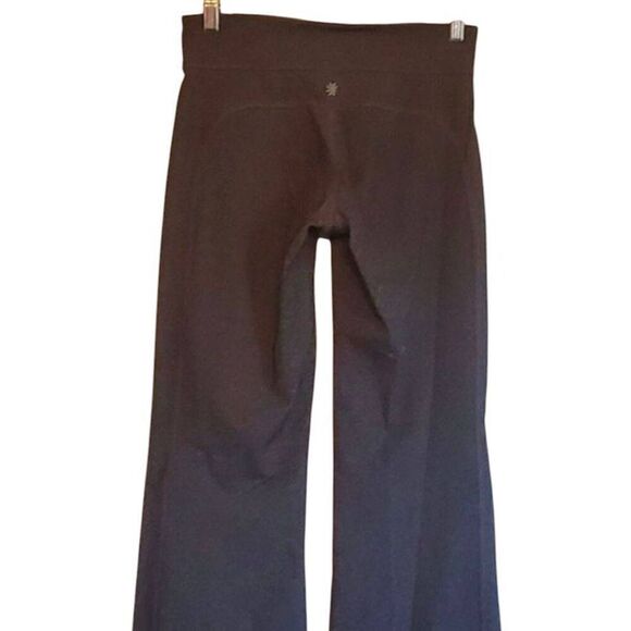ATHLETA Saluation Flare Pant Size SP - Picture 3 of 4